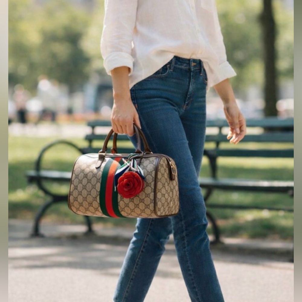 Gucci Ophidia Satchel Monogram Bag. Comes with cherry 🍒 charm - Picture 7 of 15